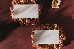 Blank paper cards on dry flowers, an Arts & Entertainment Photo by Floral Deco