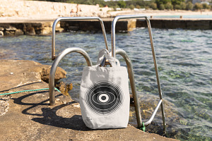 Vision T004 - Totebag Mockup