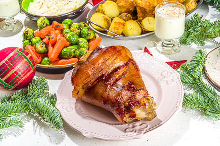 Festive Christmas dinner table, a Food & Drink Photo by Rimma
