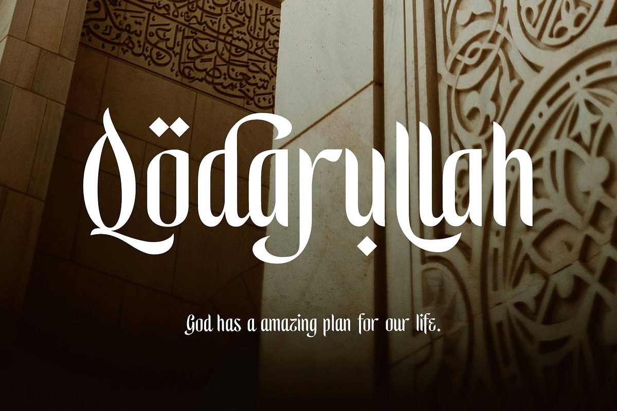 Safaniah - Arabic Style, a Script Font by Arterfak Project (Photo 6 of 14)
