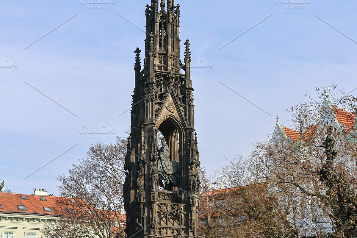 Kranner's Fountain Sculpture, Prague, an Architecture Photo by cassini_photography (Photo 2 of 2)