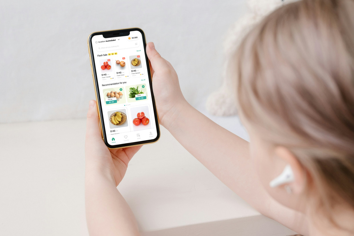 Fresh Market Delivery Mobile UI, an App Template by twinstd (Photo 4 of 5)