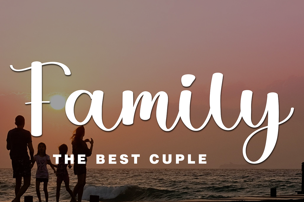 Beauty Drawing, a Handwritten Font by FreshTypeINK (Photo 4 of 6)