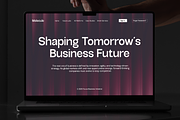 GC Molecule - Refined Sans Serif, a Sans Serif Font by Glyphonic (Thumbnail 12 of 15)
