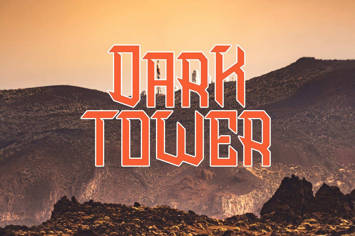Crawless - Display Font, a Font by Krakenbox Studio (Photo 3 of 8)