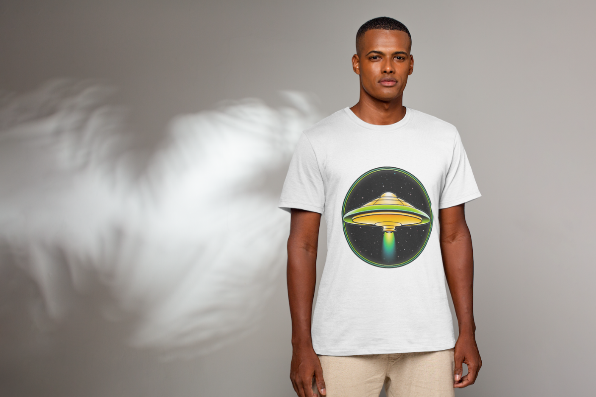 UFO Sticker, an Object Illustration by Digital Xpress (Photo 2 of 3)