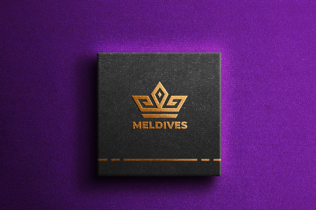 Realistic Mockup Luxury Box, a Packaging Mockup by Artlogs x Modaldesain (Photo 2 of 5)