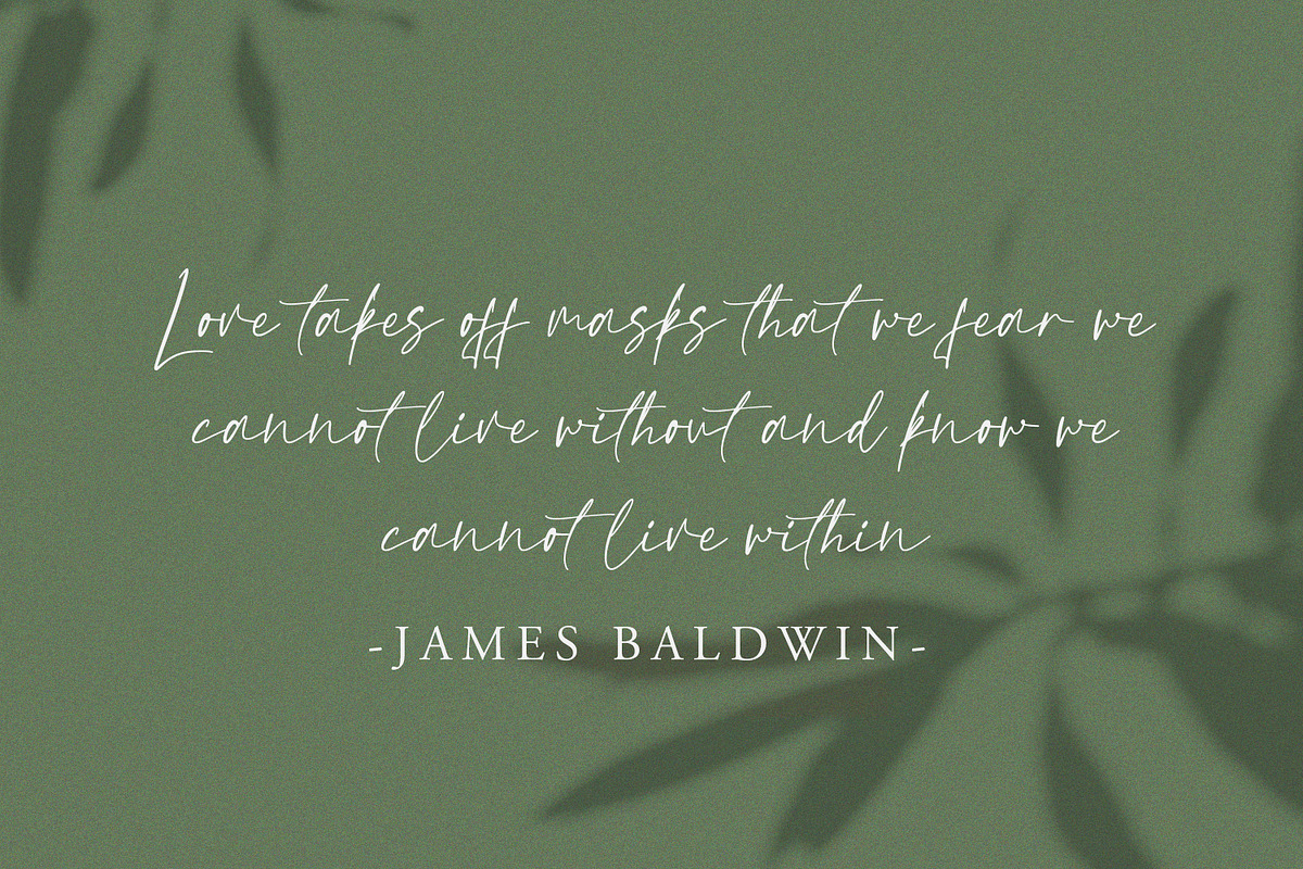 Borderline - Calligraphy Font preview 5