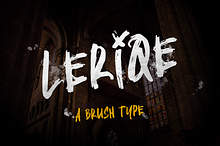 Leriqe Brush Font