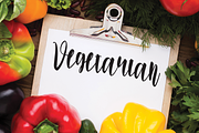 Santaclaus | Handwriten Font, a Script Font by Scratchones (Thumbnail 7 of 8)