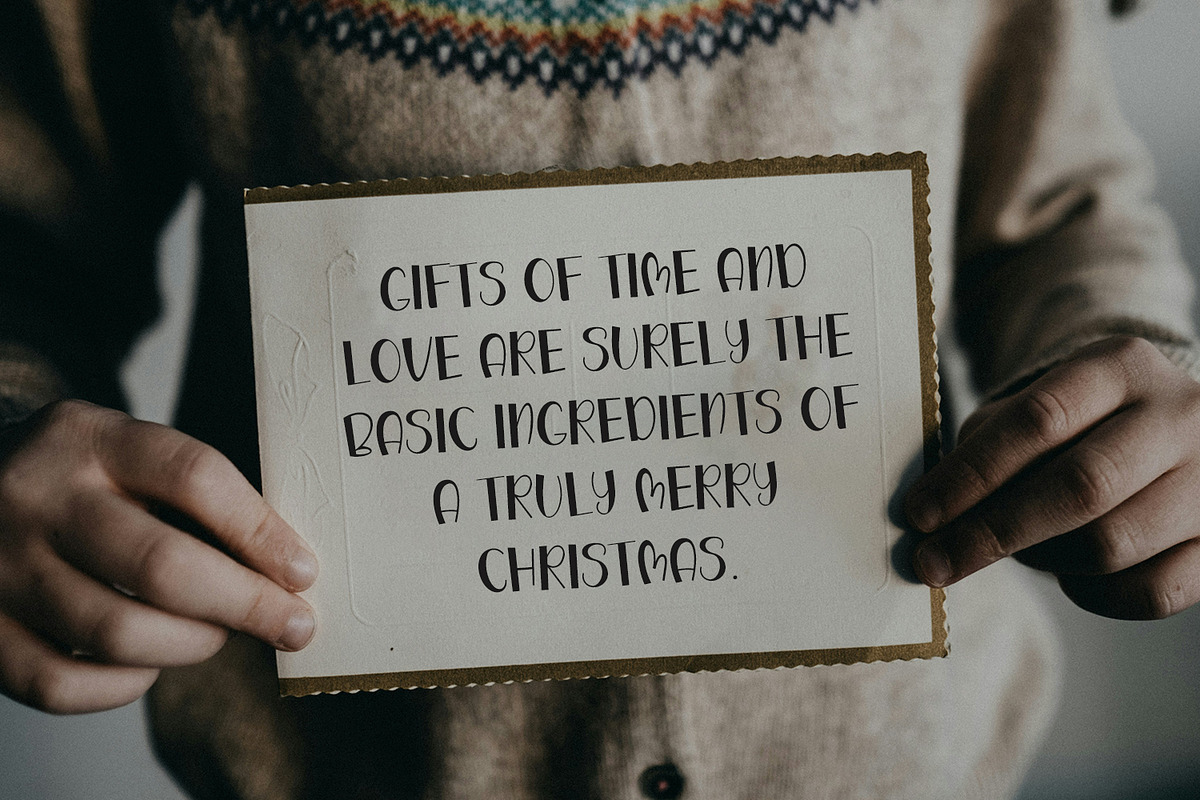 Crishnight Cute Christmas Display, a Sans Serif Font by Maulana Creative (Photo 6 of 7)