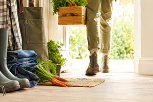 Farmcore lifestyle with rustic decor, a Photo by Dvoevnore photos