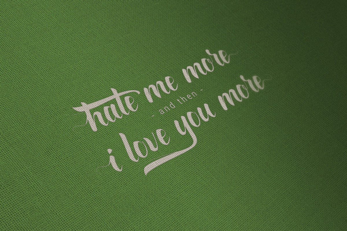 Ausyilla Typeface preview 4