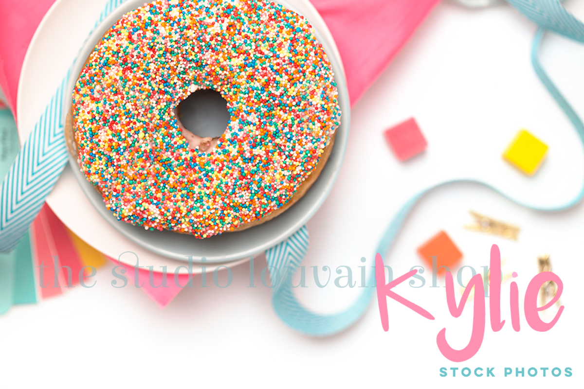 Styled Stock Photo - Kylie 7, a Mockup by the studio louvain shop (Photo 2 of 5)