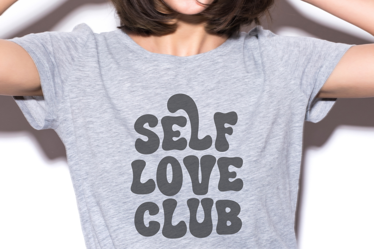 Lovely Magic - Cute Groovy Font, a Handwritten Font by SaktiAvellin (Photo 7 of 8)