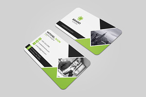 Corporate And Modern Business Card