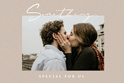 SALE ! Amanda Signature Font, a Script Font by Vultype Co. (Thumbnail 3 of 9)