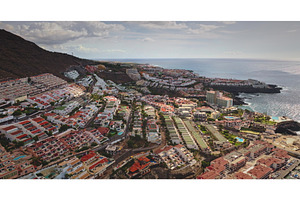 Los Gigantes coastal town built into