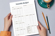 Budget Planner, a Stationery Template by DesignDevisers (Thumbnail 3 of 9)