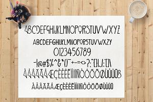 Aiden Art-Deco Font