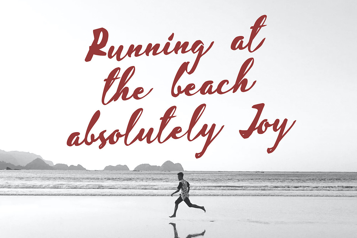 Aline - Handwritten Font, a Script Font by StringLabs (Photo 3 of 12)
