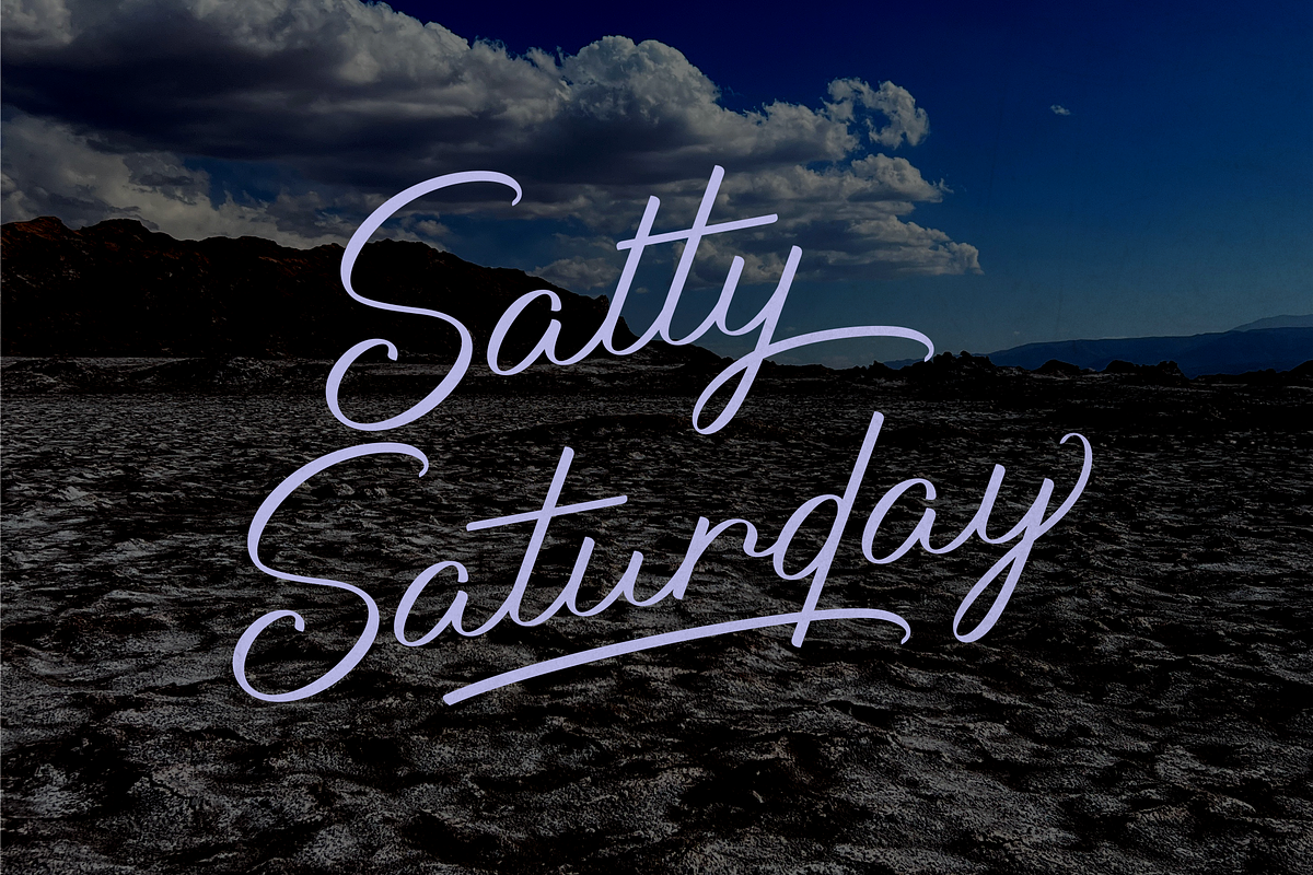 Magerland Handwritten Signature Font, a Script Font by Naufal Labs (Photo 5 of 13)