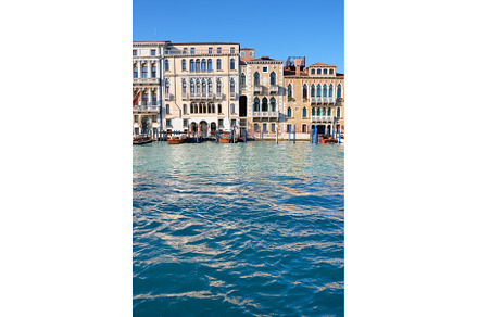 Venice, Italy. Historic houses, an Architecture Photo by tilialucida