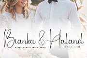 Simple Santa | Script Font, a Handwritten Font by Scratchones (Thumbnail 2 of 8)