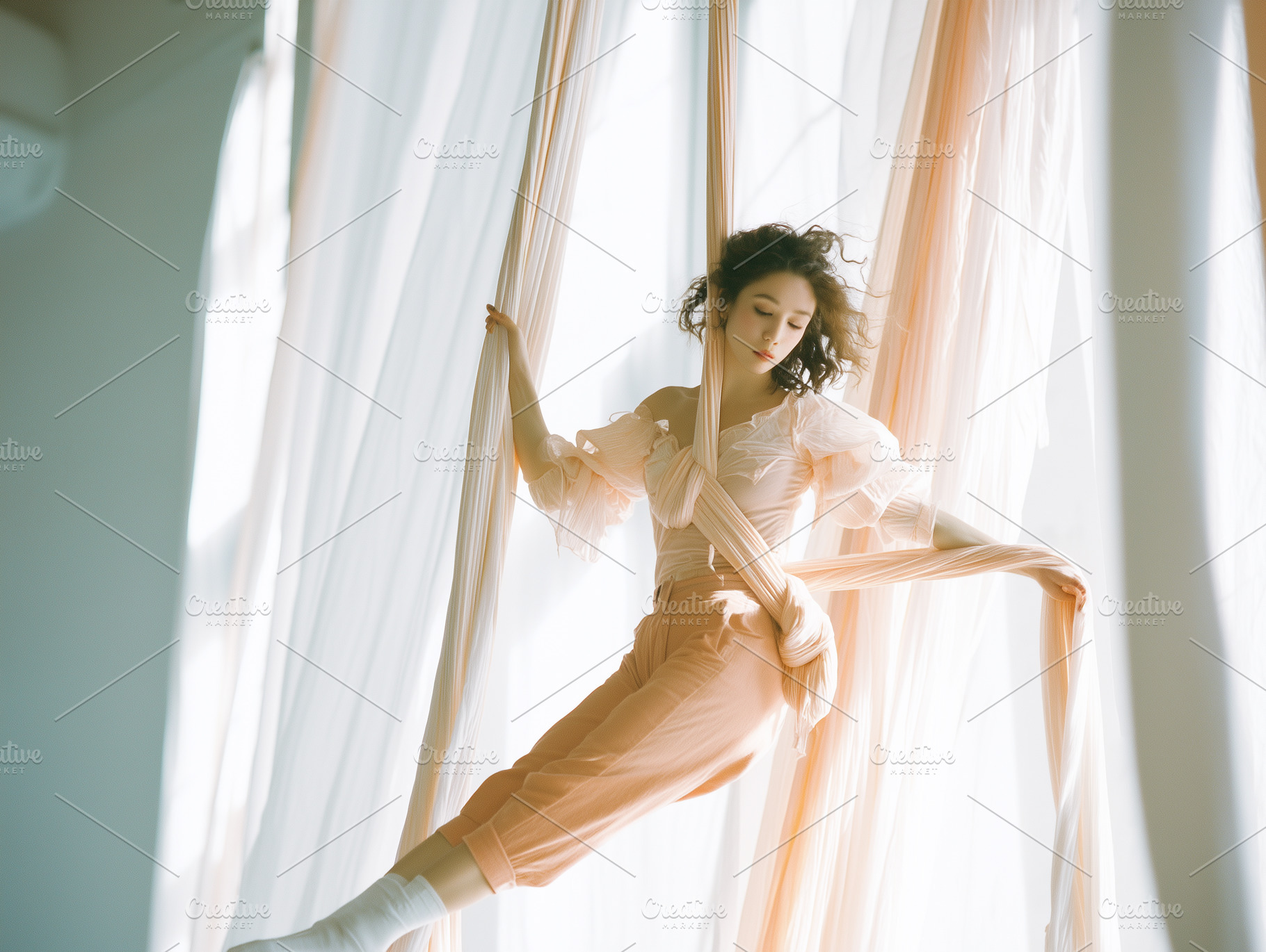 Aerial Silks Performer Dreamy Candid, an Arts & Entertainment Photo by k.tay