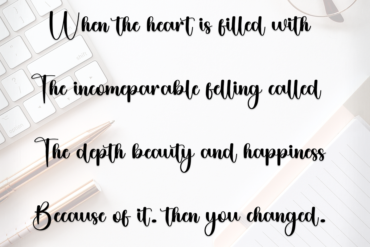 Shining Christmas, a Handwritten Font by InermediaSTUDIO (Photo 5 of 8)