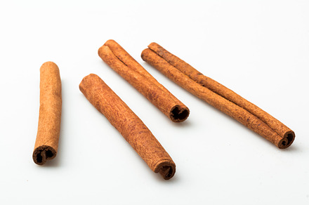 Cinnamon On White preview 6