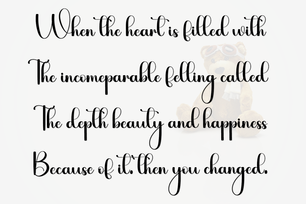 Chilly Christmas, a Handwritten Font by InermediaSTUDIO (Photo 2 of 7)