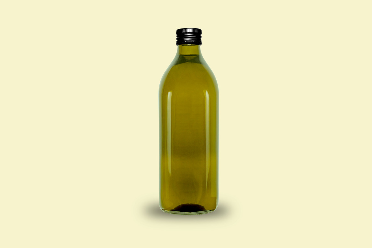 Olive oil - Bottle mockup, a Packaging Mockup by Makestudio (Photo 3 of 8)