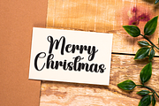 Magnolia | Script Font, a Handwritten Font by Scratchones (Thumbnail 5 of 9)