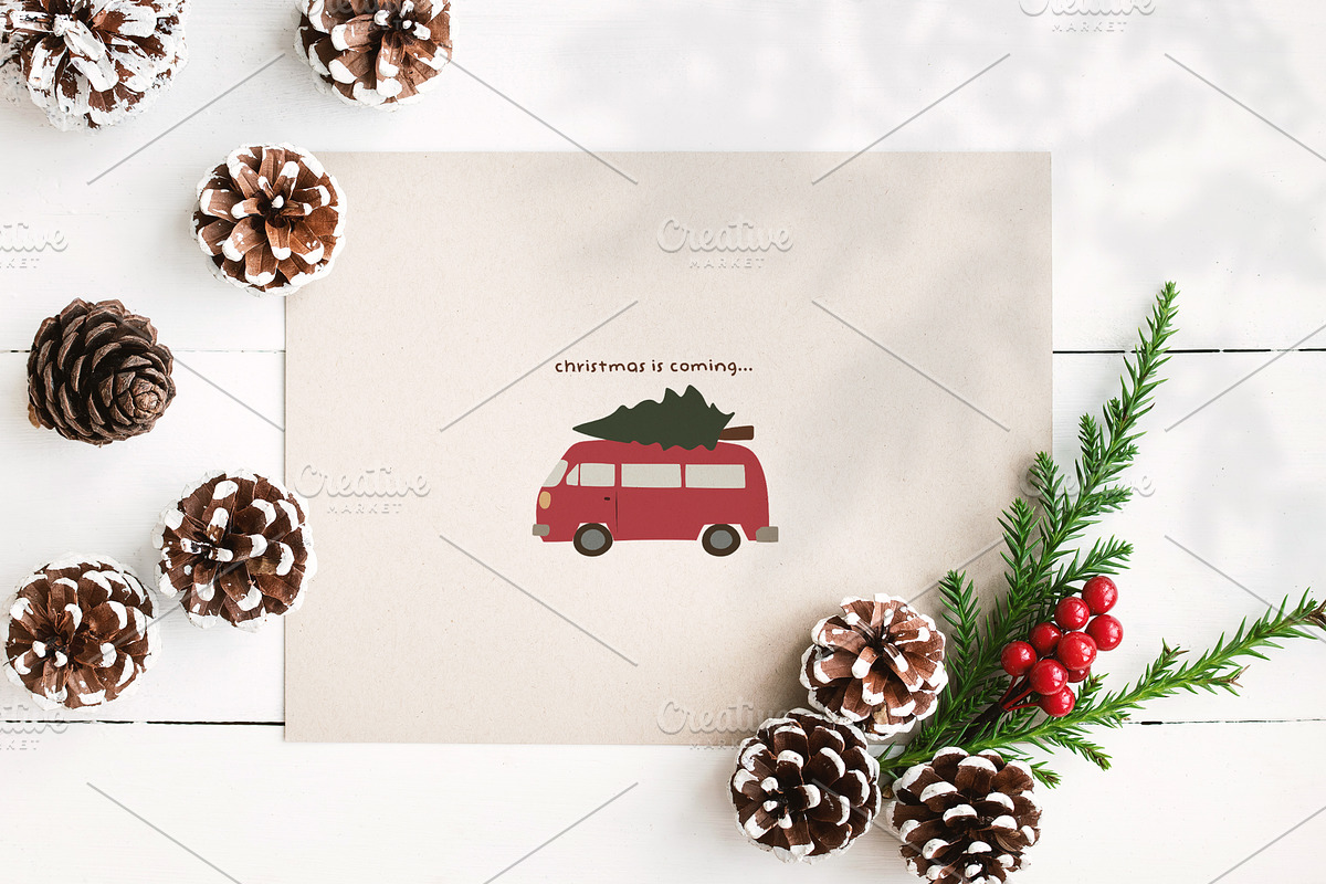 Christmas Winter Family, a Decorative Illustration by Hanazumi (Photo 12 of 12)