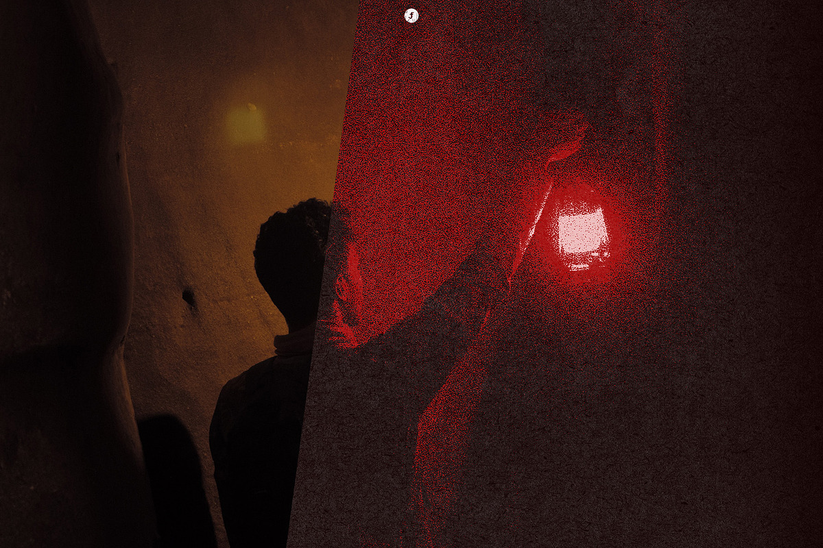 Granulizer - Grain Photo Effect, a Layer Style Add-On by Freezerondigital (Photo 2 of 14)
