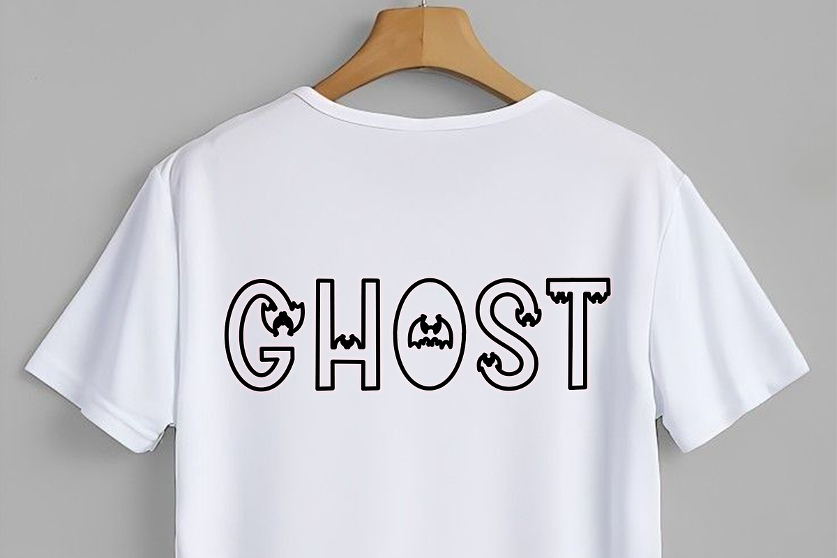 Vampire Halloween, a Script Font by FreshTypeINK (Photo 4 of 8)