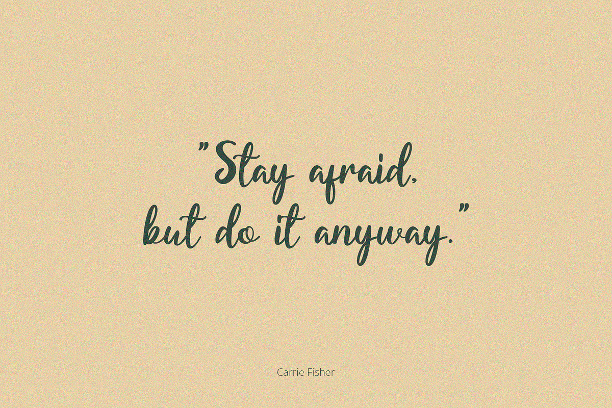 Starella - Script Font, a Font by Alpaprana (Photo 6 of 9)