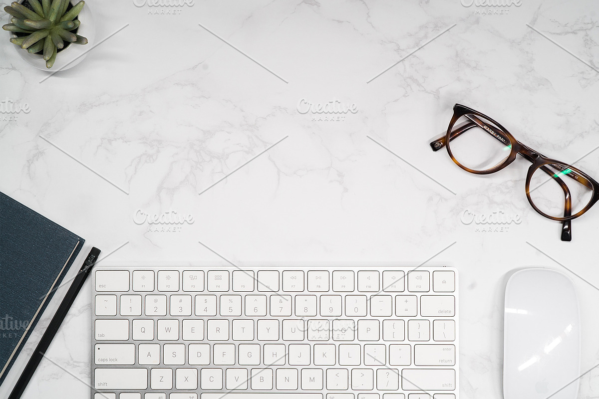 Minimalist Bundle, a Background Photo by GetMockups (Photo 2 of 11)