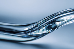 Wavy clear glass with light, a Photo by Beautiful things