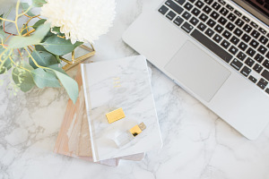 Styled marble desktop