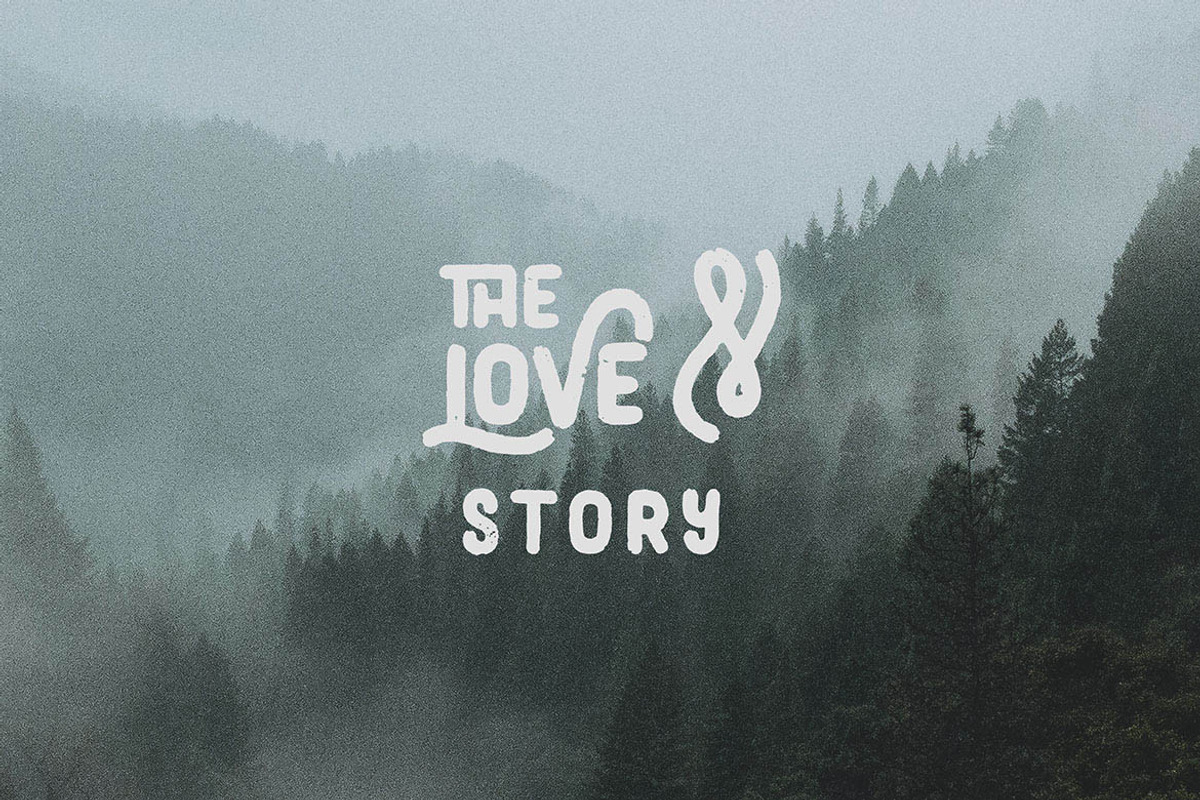 Nostalgia Queen Vintage Font, a Sans Serif Font by Deeezy (Photo 8 of 8)