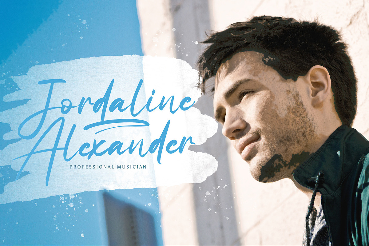 Fany Alleya - Handwritten Font, a Script Font by StringLabs (Photo 2 of 14)