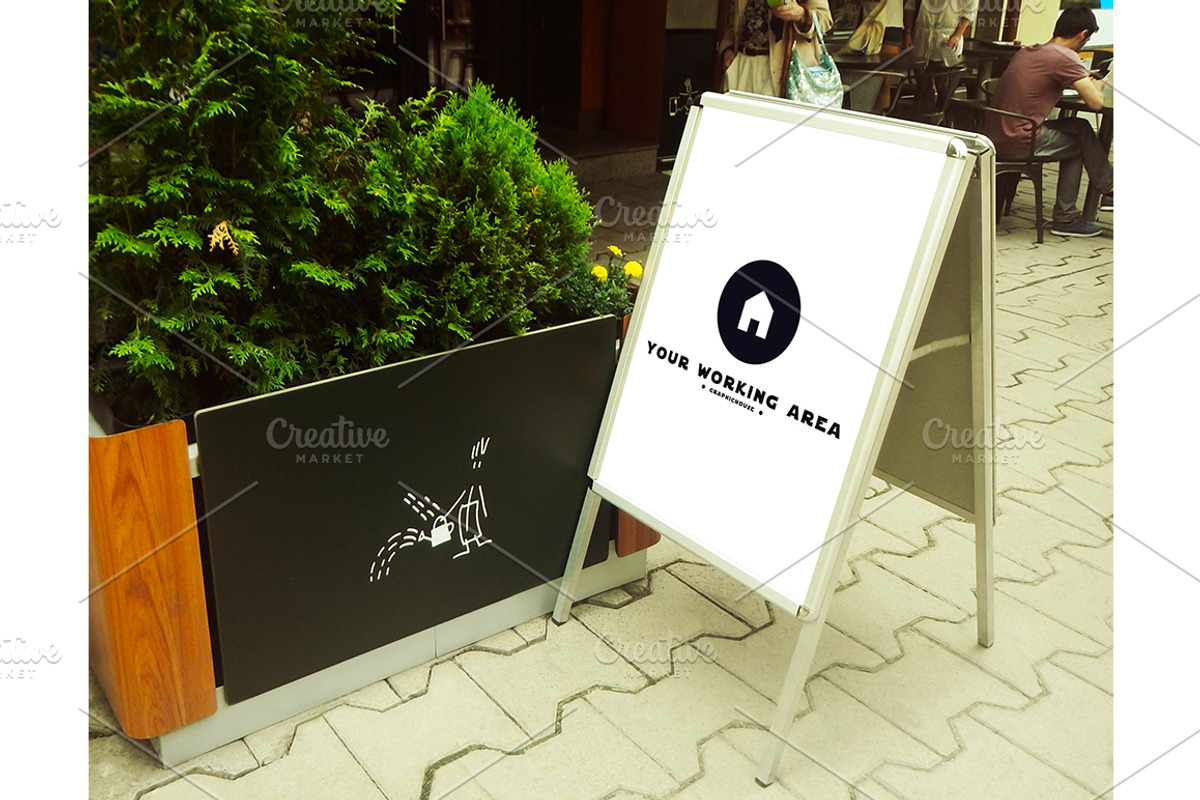 Frame Mockup, a Print Template by graphichouse