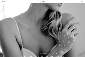 AURA Showit Website Template