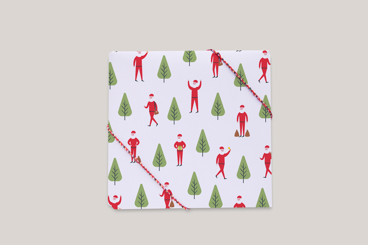 5 isolated Christmas boxes mockups, a Packaging Mockup by Yapanda (Photo 4 of 7)
