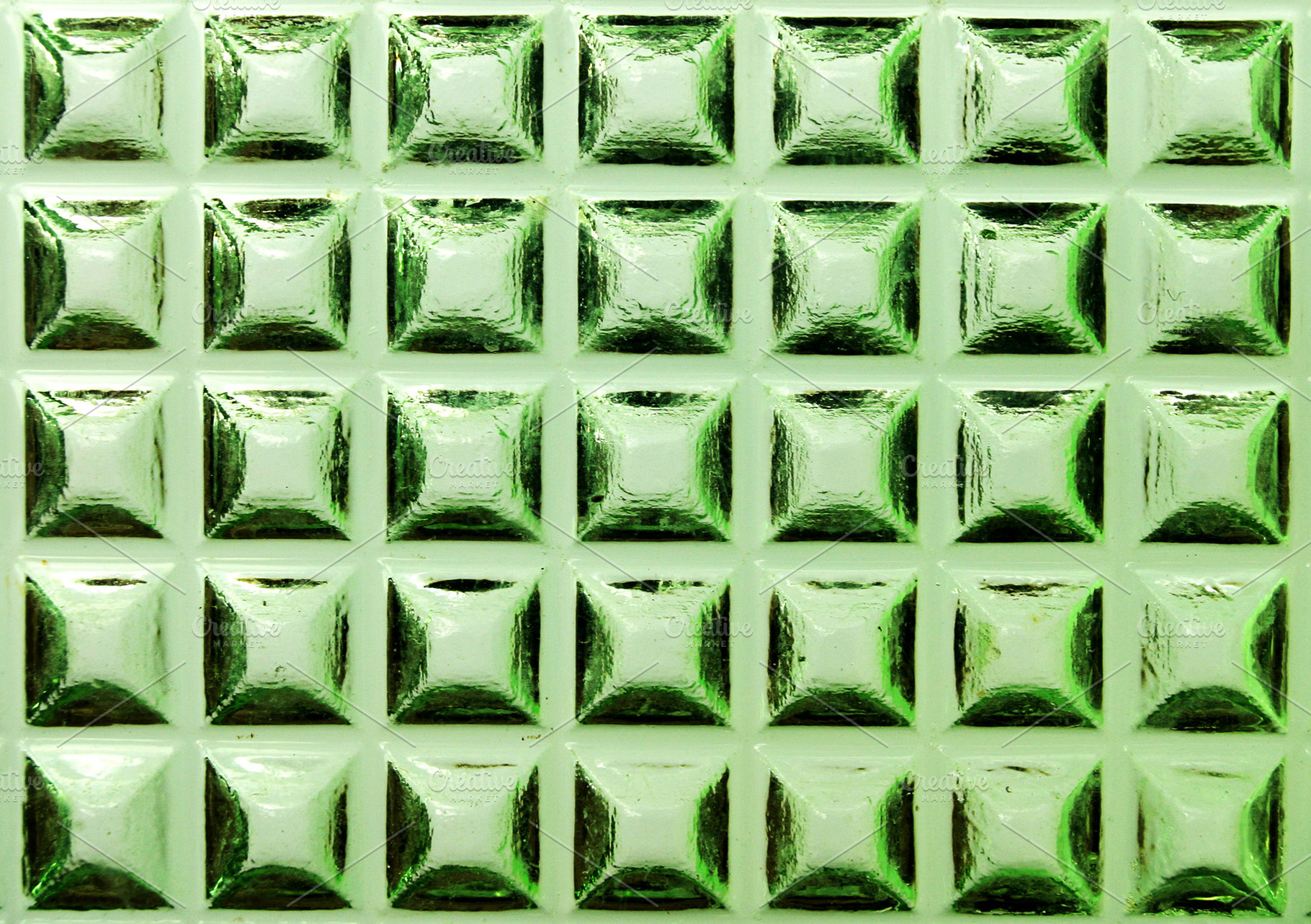Square ormanent of glass, a Photo by saiko3p