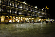 Venice, Italy Night Photography, an Architecture Photo by Deviant (Thumbnail 9 of 9)