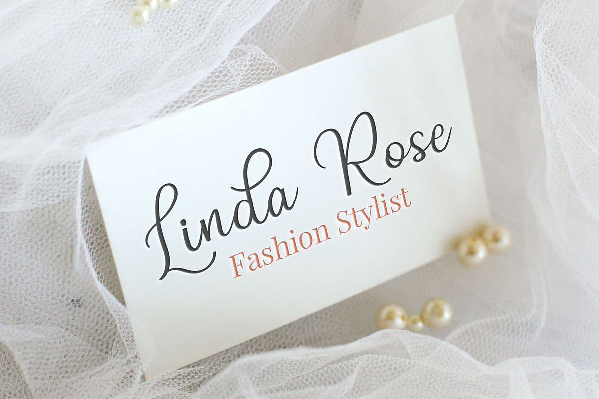 Relista Script Font preview 4