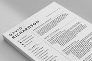 Canva Minimal Resume Template, a Resume Template by DesignDevisers (Thumbnail 6 of 10)